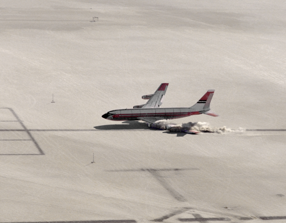 The technology to fly a Boeing 720 remotely-controlled existed in 1984